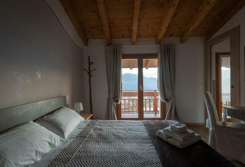 Четырехместный Номер Стандарт с Балконом, Alla Vecchia Contrada B&b