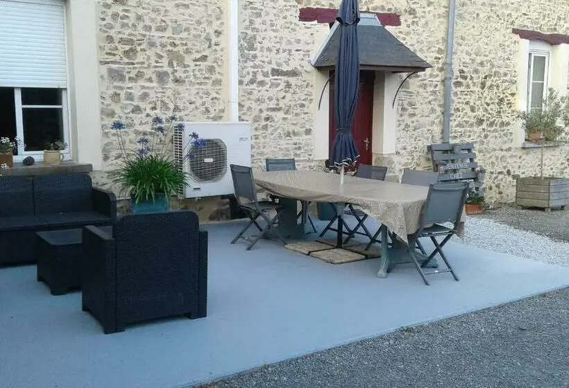 Suite 2 Camere da Letto, Chambres D Hôtes à Cuillé
