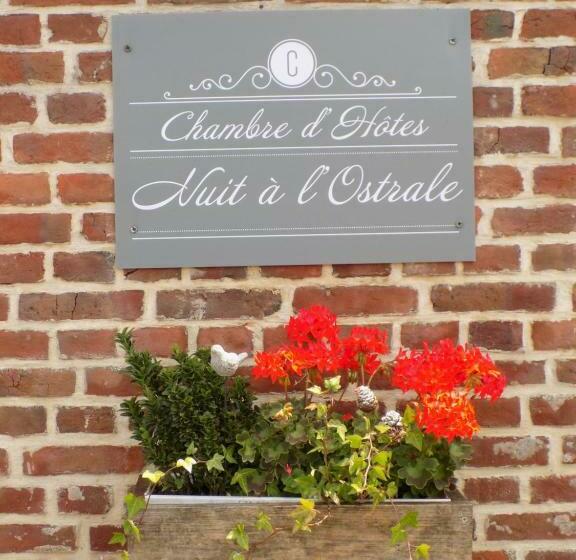 חדר דלוקס, L Ostrale