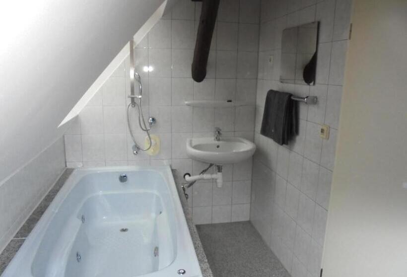 3침실 스위트, Apartmenthaus Am Schlosspark