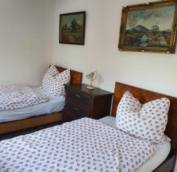 침실 3개 아파트, Apartmenthaus Am Schlosspark