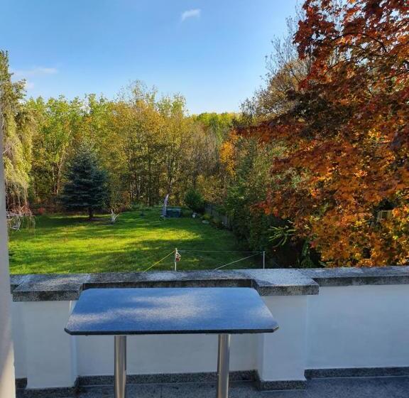 침실 3개 아파트, Apartmenthaus Am Schlosspark