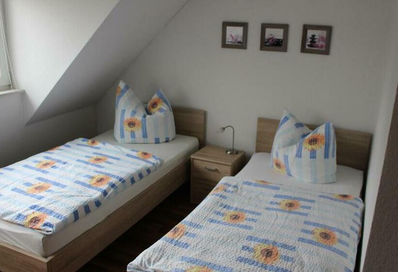 غرفة قياسية, Pension Dräger