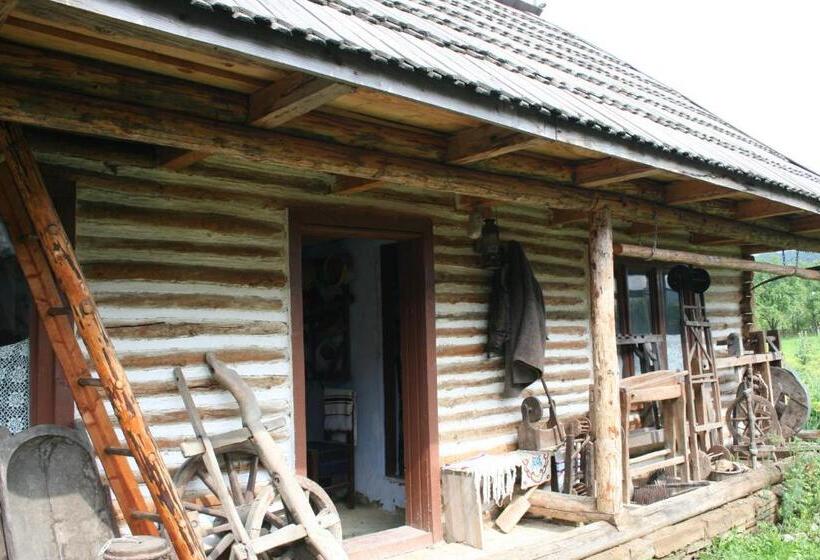 חדר דופלקס, Pensiunea Schilacy