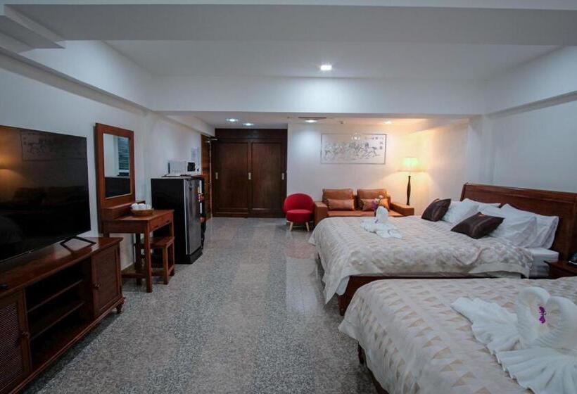 Семейное Студио, Cha Li S Family Hotel&hostel