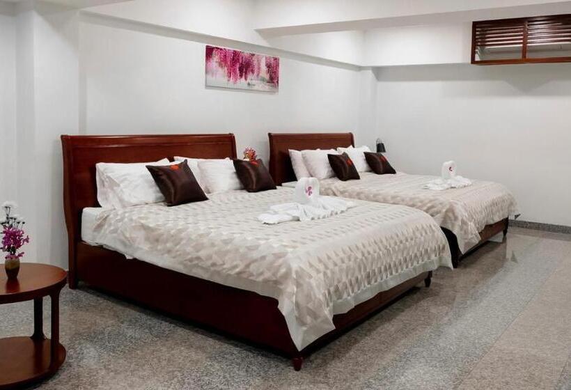 패밀리 스튜디오, Cha Li S Family Hotel&hostel