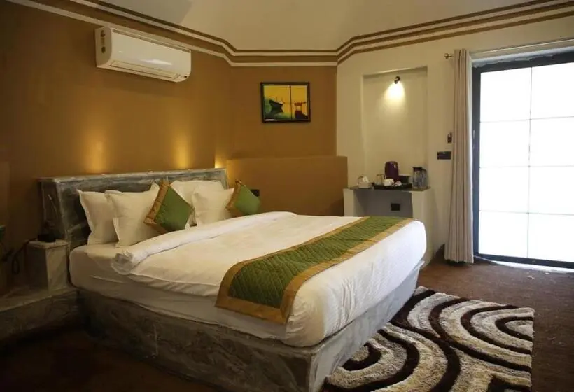 デラックスルーム, Club 21 By Sariska Fun City, Alwar