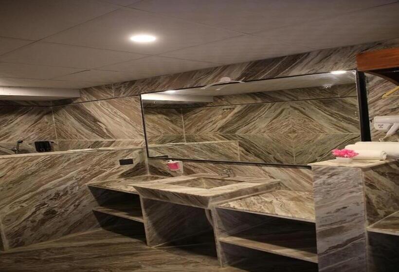 غرفة قياسية, Club 21 By Sariska Fun City, Alwar