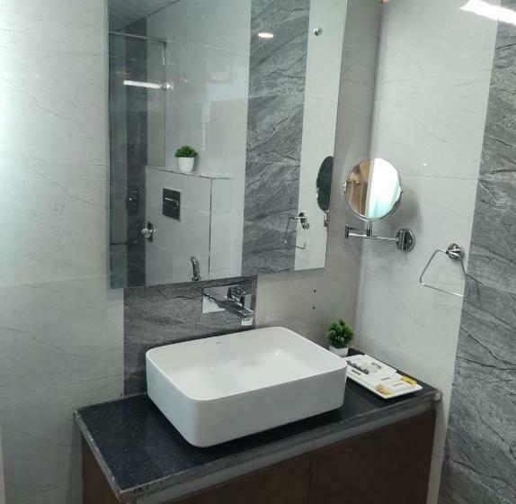 غرفة قياسية مزوَّدة بشُرفة, Club 21 By Sariska Fun City, Alwar