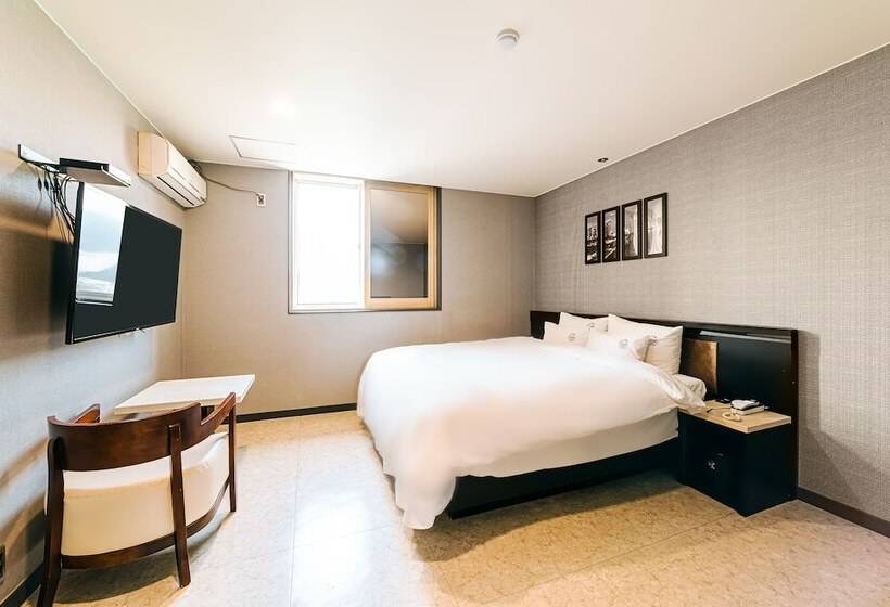 اتاق استاندارد, Ssome Jeongkwan