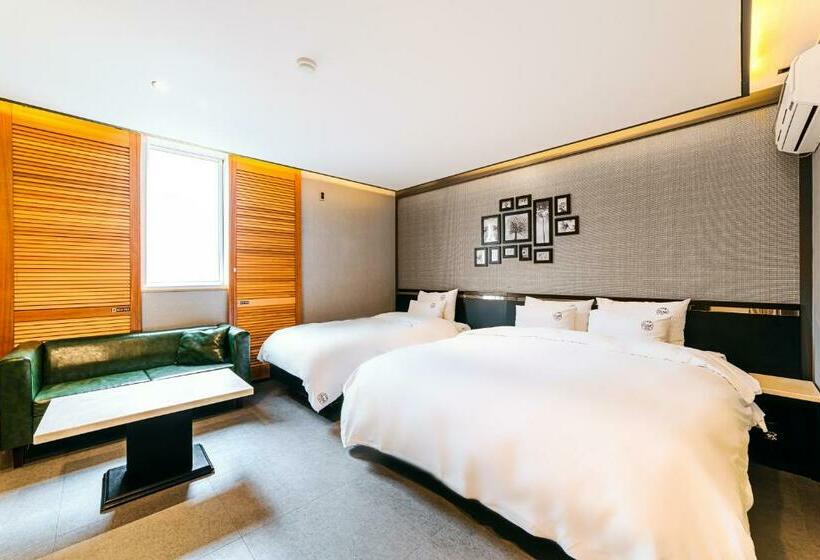 اتاق استاندارد, Ssome Jeongkwan