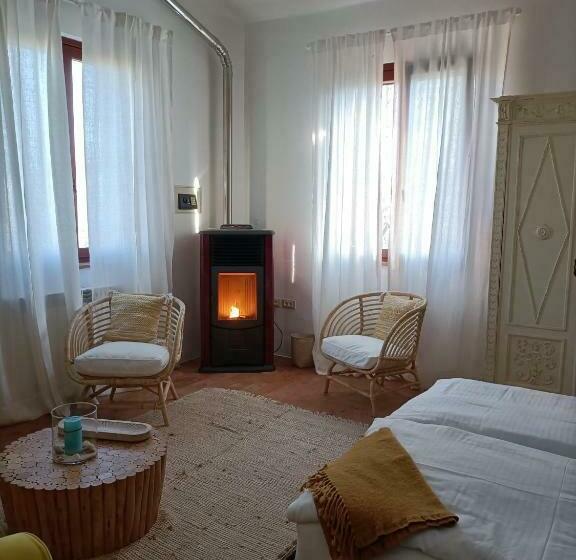 غرفة عائلية, Casale Il Girasole