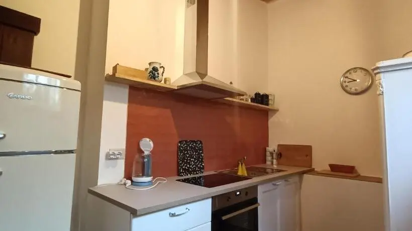 プールの見える１ベッドルームアパートメント, Casale Il Girasole