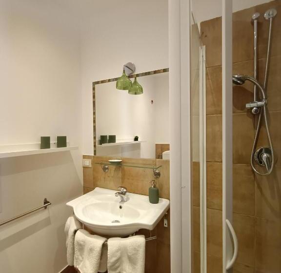 شقة غرفة واحدة مطلة على حمام السباحة, Casale Il Girasole