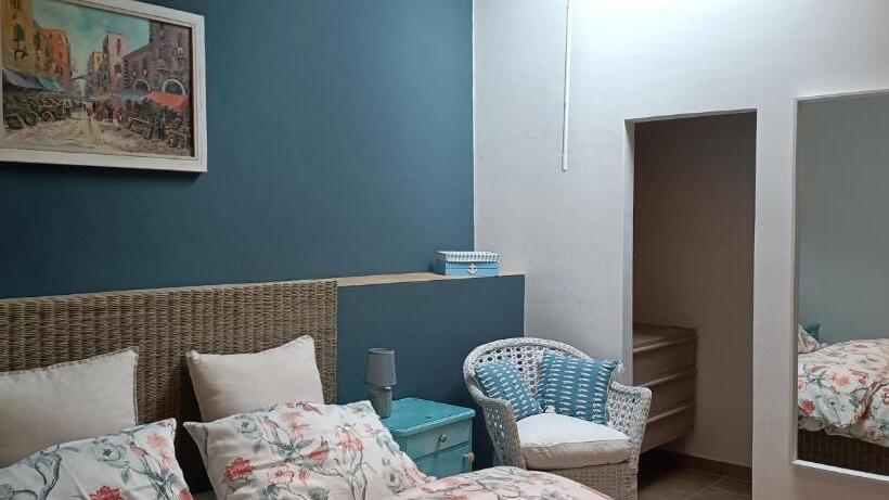 شقة غرفة واحدة مطلة على حمام السباحة, Casale Il Girasole