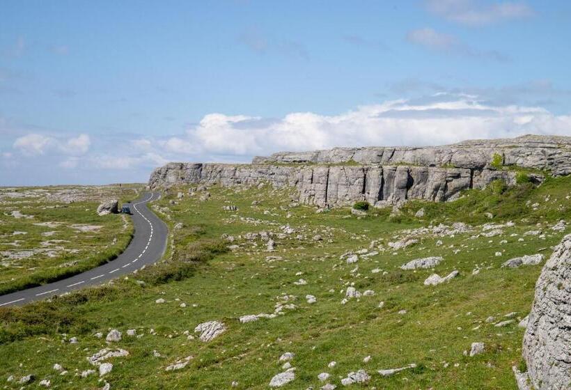 Студия Стандарт Вид на Море, Into The Burren