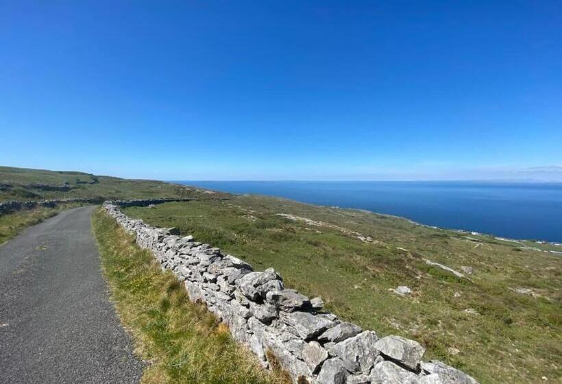 Triple Room Sea View, Into The Burren