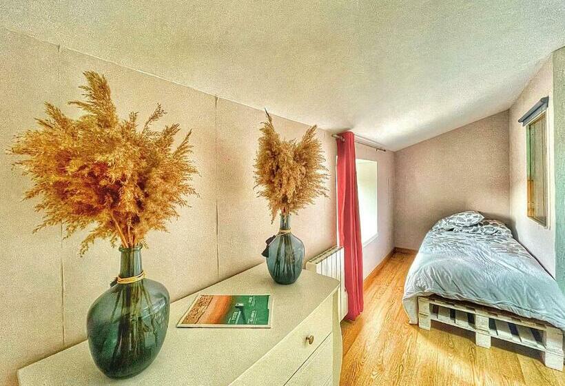 标准三人间, Ti Kaz Auberge