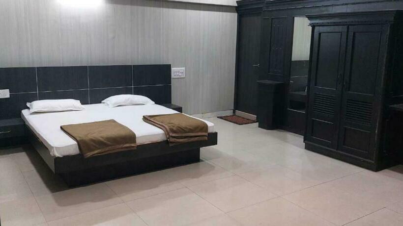 Номер Economy, Staymaker Siddeshwara Comforts