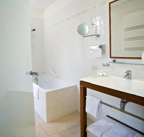 Standard Kolmen Hengen Huone, Appart Hotel Charles Sander