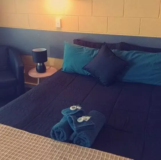 スタンダードルーム, Central Point Motel