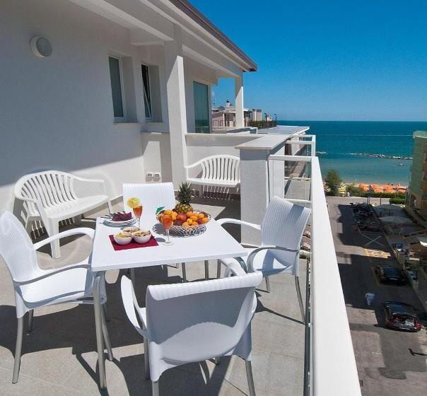 غرفة سوبيريور ثلاثية, Atlantic & Spa