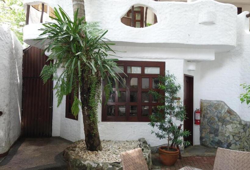 패밀리 룸 가든 전망, Atlantis Dive Resort Puerto Galera