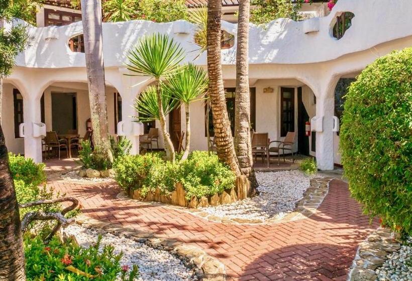 디럭스 룸, Atlantis Dive Resort Puerto Galera