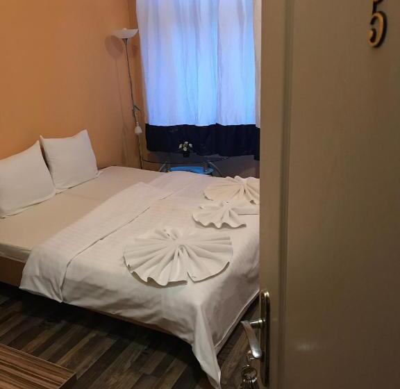 Camera Standard, Praha Club Bed & Breakfast