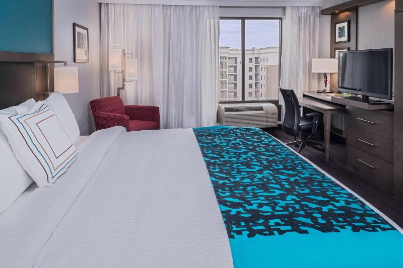 キングサイズベッドのスタンダードルーム, Courtyard By Marriott Wilmington Downtown/historic District