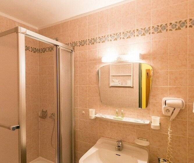 Семейный Номер, Sonnleiten