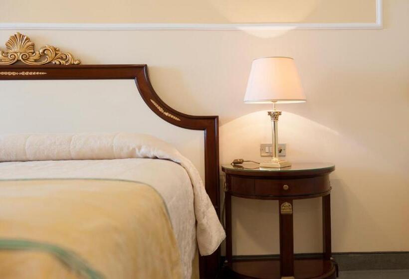 חדר סופריור יחיד, Terme Europa