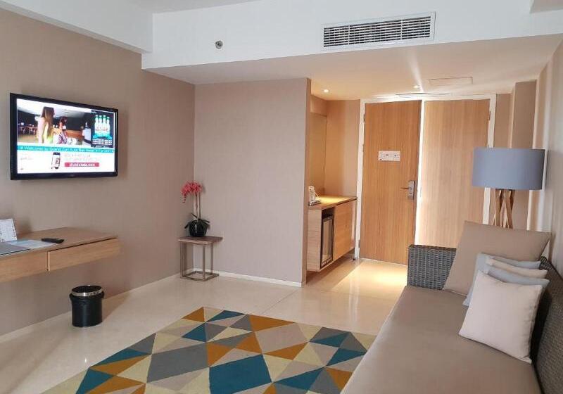 주니어 스위트, Grand Zuri Kuta Bali