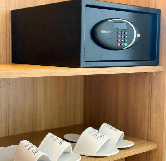 디럭스 룸, Grand Zuri Kuta Bali