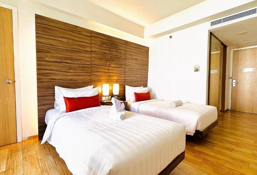 디럭스 룸, Grand Zuri Kuta Bali