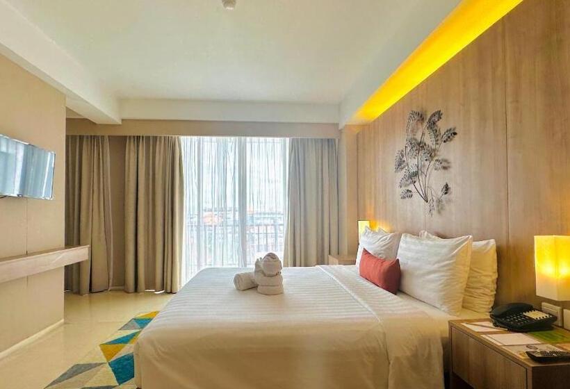 주니어 스위트 발코니, Grand Zuri Kuta Bali