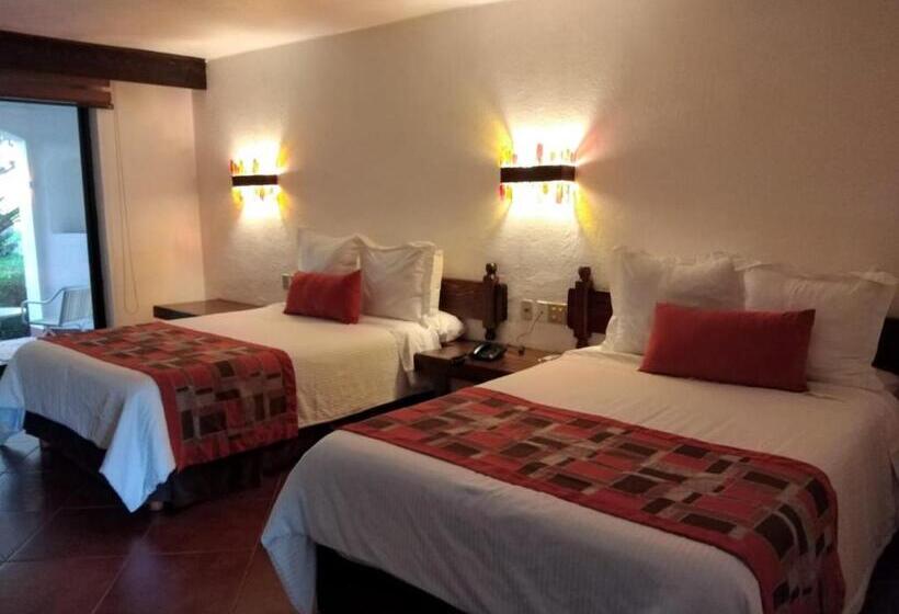 带2个双人床的标准工作室, Hacienda Taboada