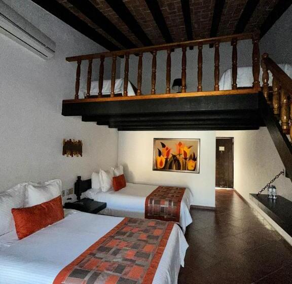 家庭间, Hacienda Taboada