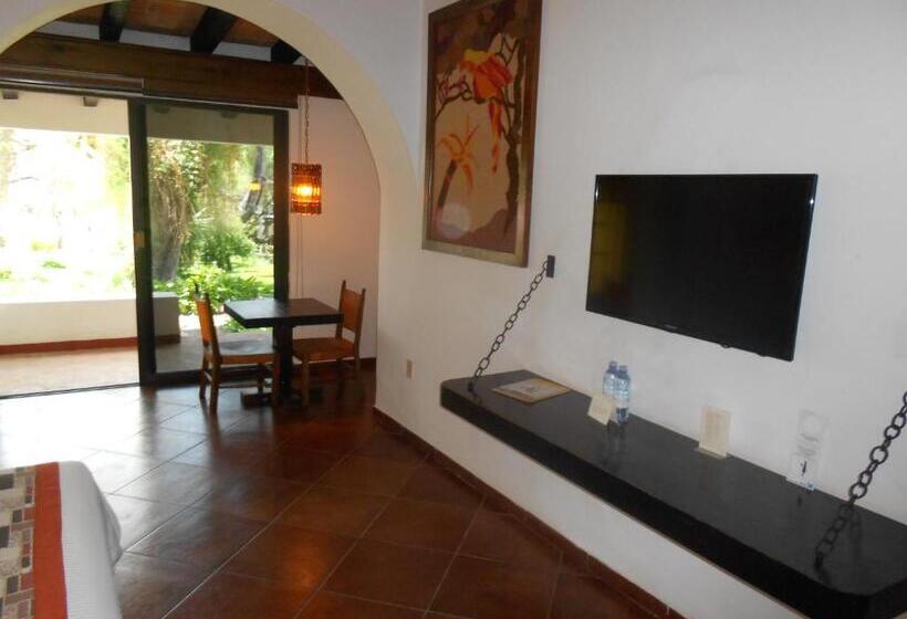 带大床的标准间, Hacienda Taboada