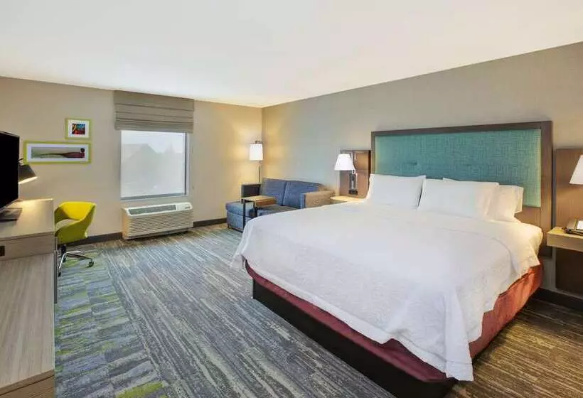 キングサイズベッドのスタンダードルーム, Hampton Inn Marion