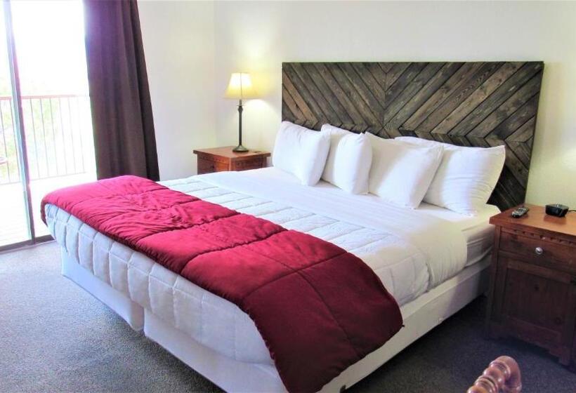 شقة 3 غرف, High Sierra Condominiums