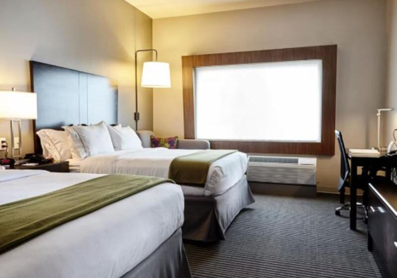 اتاق استاندارد برای معلولان, Holiday Inn Express And Suites Tahlequah, An Ihg