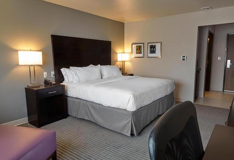 اتاق اجرایی با تخت بزرگ, Holiday Inn Express And Suites Tahlequah, An Ihg