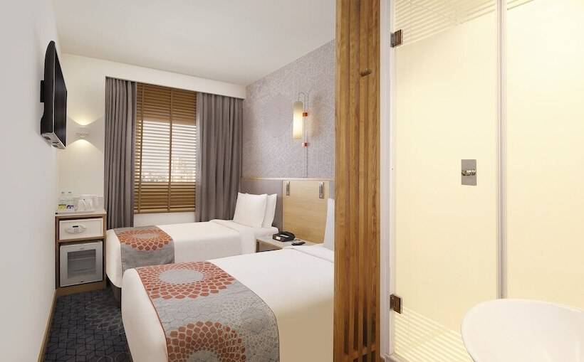 Standard Szoba, Holiday Inn Express Gurugram Sector 50, An Ihg