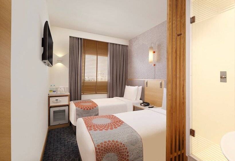 Standart Oda, Holiday Inn Express Gurugram Sector 50, An Ihg