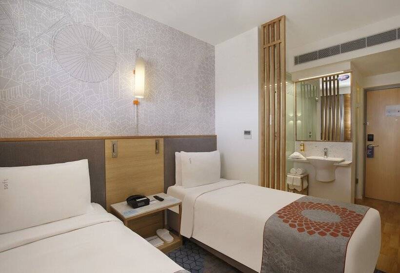 Standart Oda, Holiday Inn Express Gurugram Sector 50, An Ihg