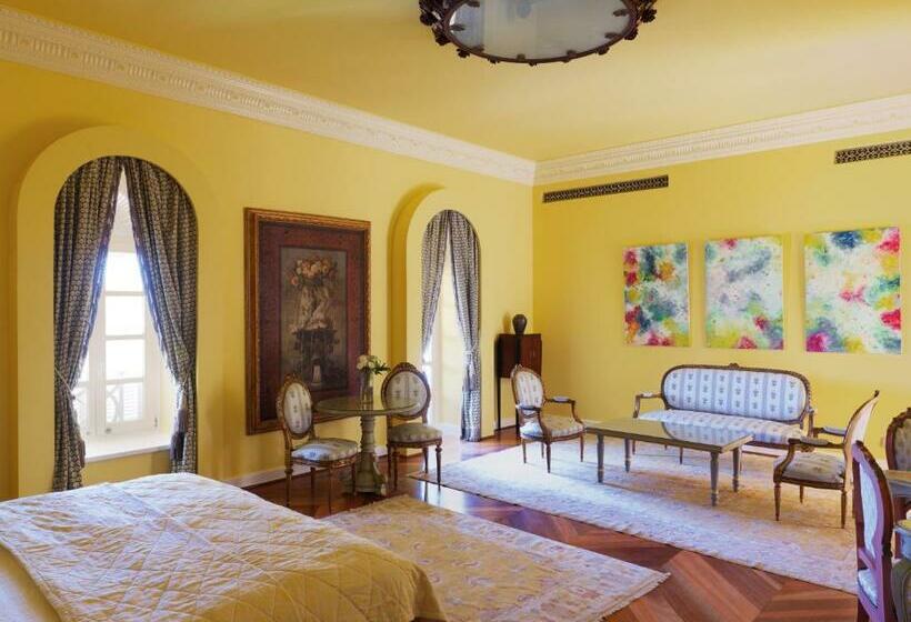 جناح بريميوم, La Maison Bleue El Gouna