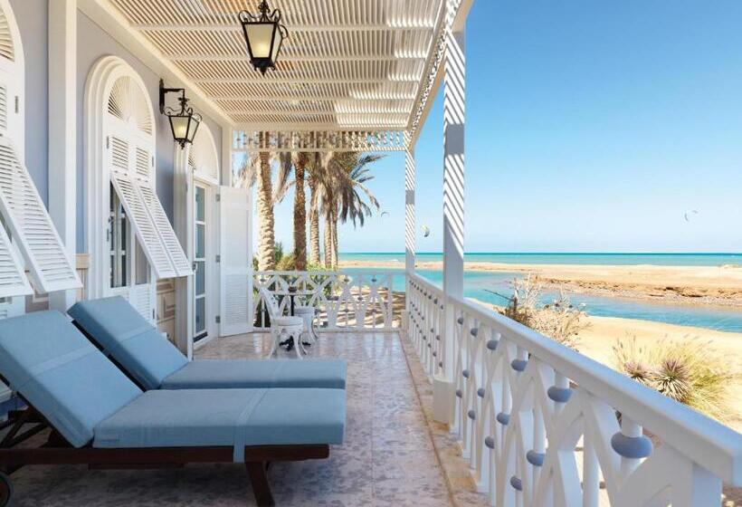 جناح, La Maison Bleue El Gouna
