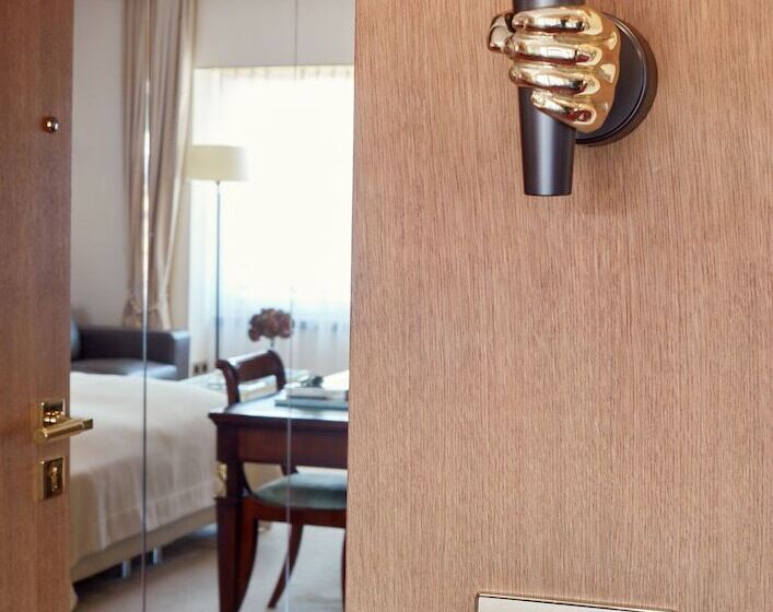 חדר דלוקס, Living Hotel De Medici
