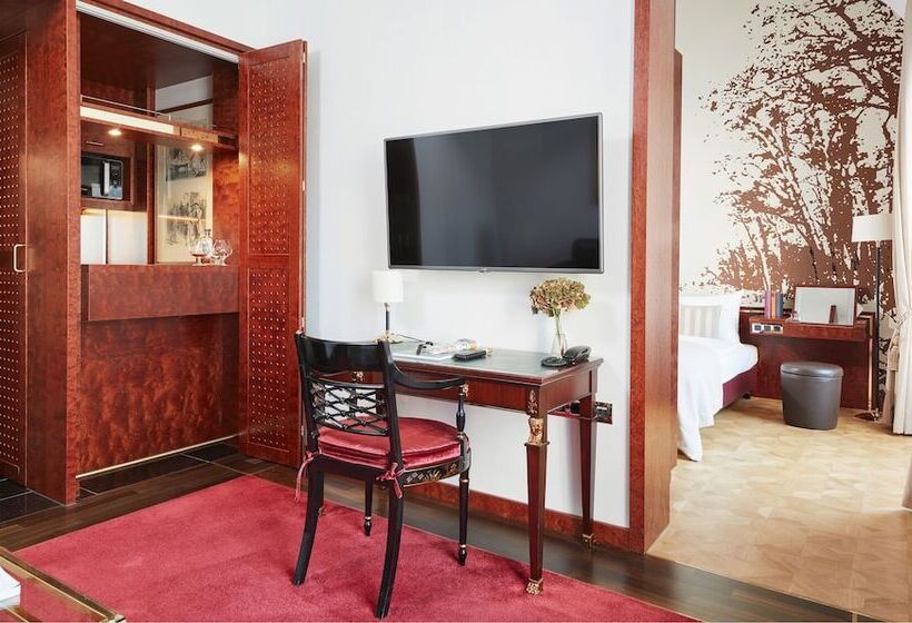 一ベッドルームエクゼクティブアパートメント, Living Hotel De Medici